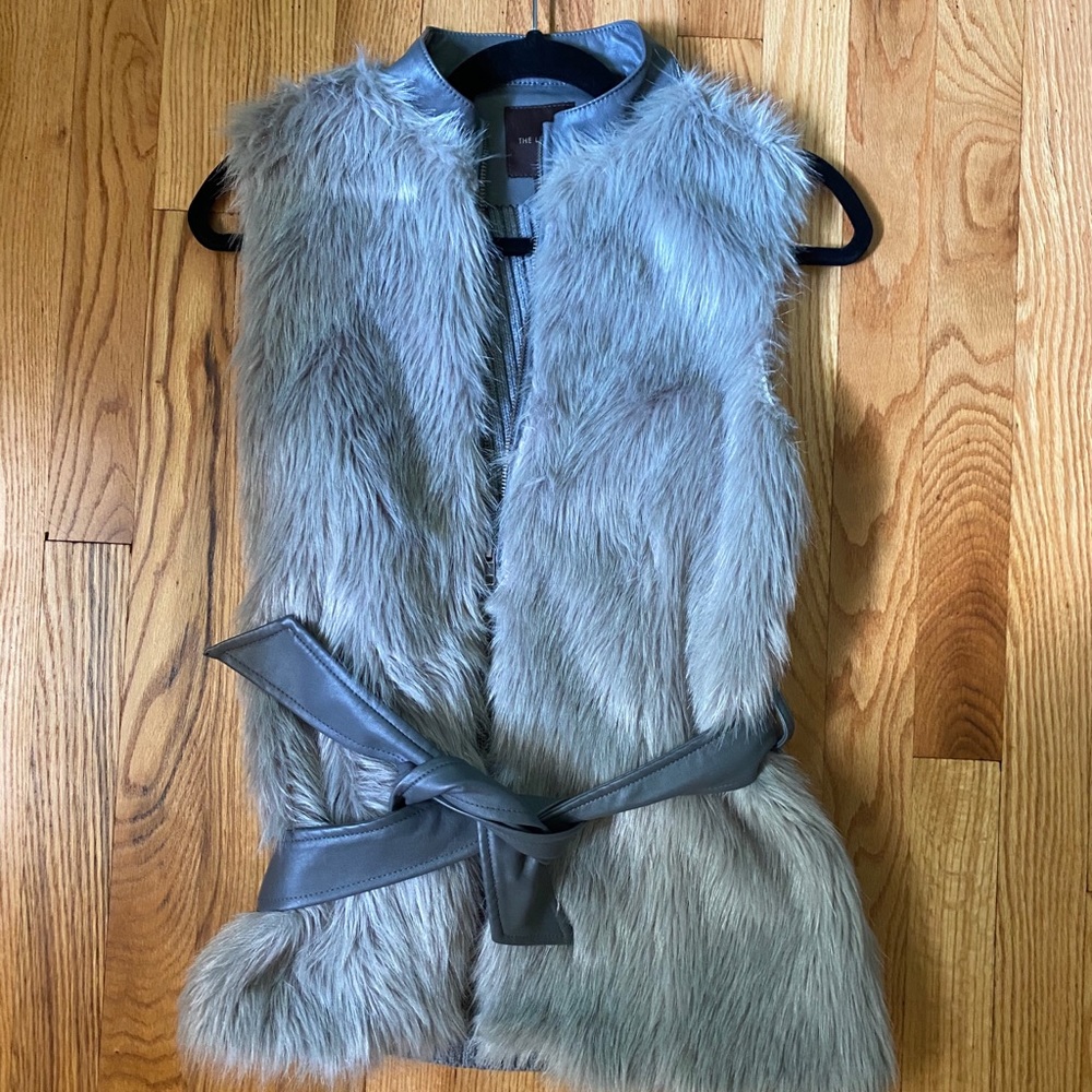 Grey faux fur vest, new with tags